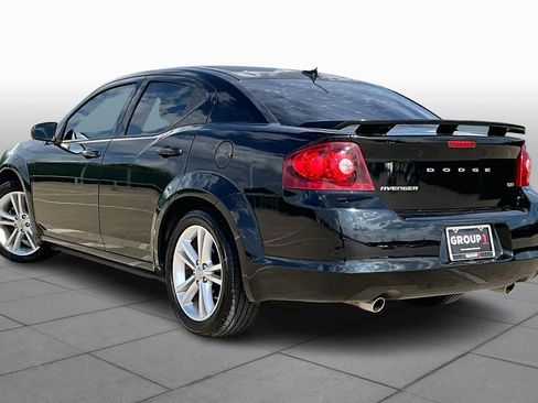 Used 2013 Dodge Avenger SXT w/ Rallye Appearance Group image 11