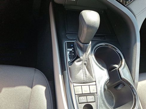 Used 2019 Toyota Camry LE FWD image 15
