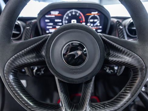 Used 2021 McLaren 765LT image 52