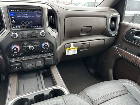 Used 2022 GMC Sierra 2500 Denali image 12