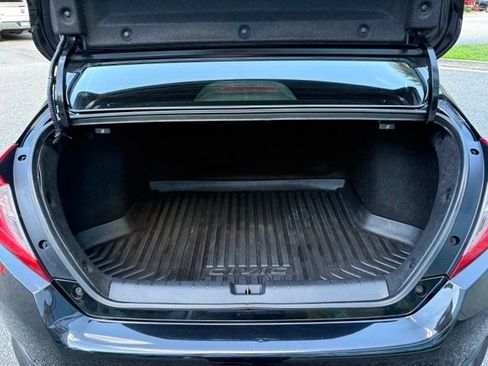 Used 2019 Honda Civic EX image 34