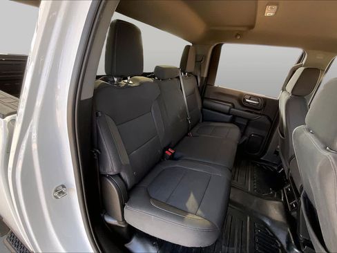 Used 2023 Chevrolet Silverado 2500 LT AWD/4WD image 17