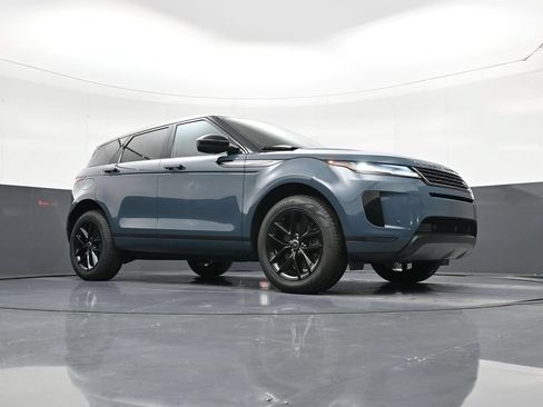 Used 2026 Land Rover Range Rover Evoque S AWD/4WD image 19