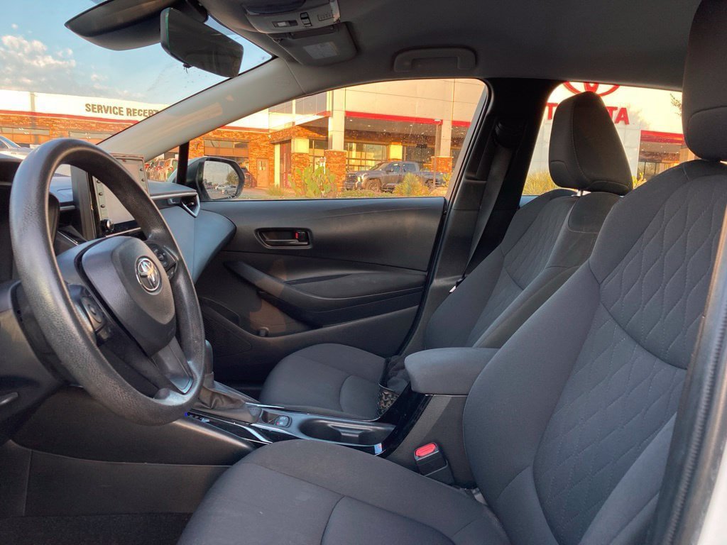 Certified 2022 Toyota Corolla LE FWD image 9