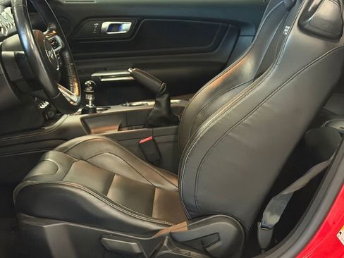 Used 2019 Ford Mustang GT Premium w/ Performance Package - Level 2 RWD image 12
