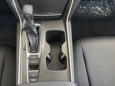 Used 2022 Honda Accord LX image 21