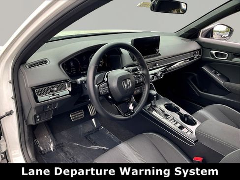 Used 2023 Honda Civic Sport image 16