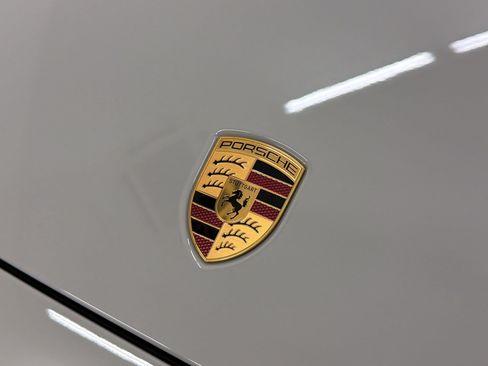 New 2026 Porsche Panamera image 38