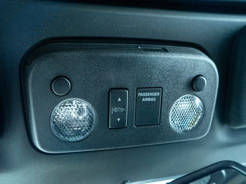 Used 2017 Ford Mustang GT Premium image 27