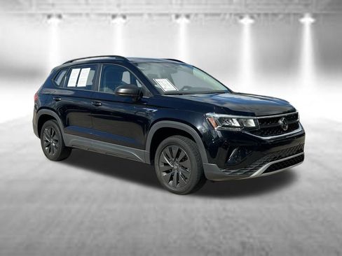 Used 2023 Volkswagen Taos S FWD image 7