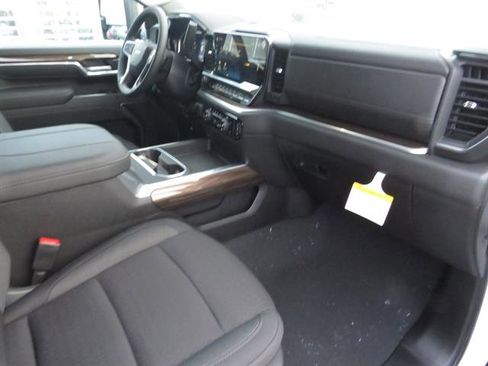 New 2026 Chevrolet Silverado 2500 LT w/ All Star Edition image 14