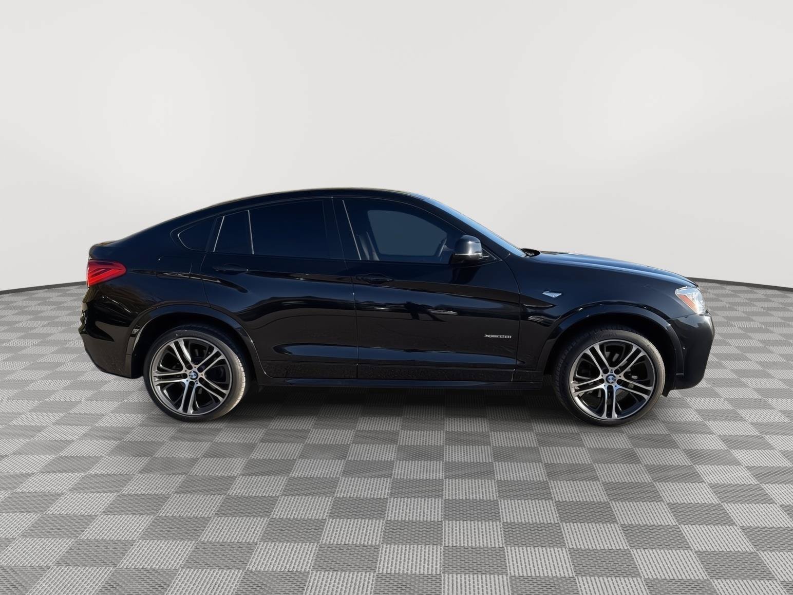 Used 2018 BMW X4 xDrive28i AWD/4WD image 8