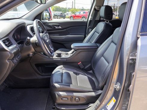 Used 2022 GMC Acadia SLT w/ Elevation Edition FWD image 7