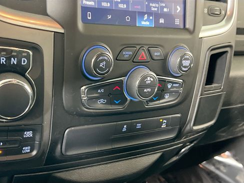 Used 2022 RAM 1500 Classic Warlock w/ Electronics Group image 15