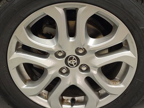 Used 2017 Toyota Yaris iA FWD image 31