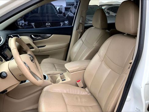 Used 2015 Nissan Rogue SL w/ SL Premium Package image 8