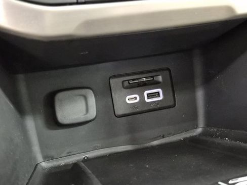 Used 2023 GMC Acadia Denali w/ Denali Technology Package image 35