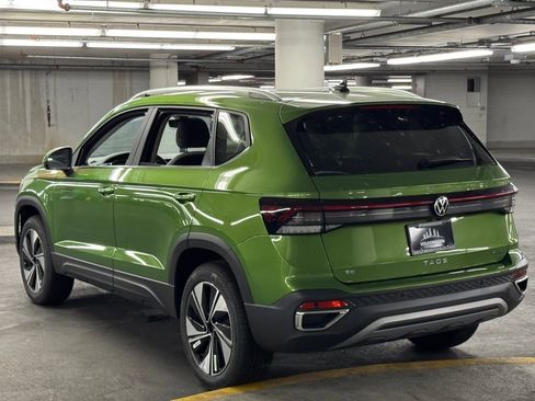 New 2025 Volkswagen Taos SE AWD/4WD image 5
