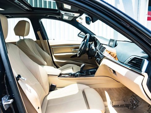 Used 2016 BMW 328i Sedan RWD image 29