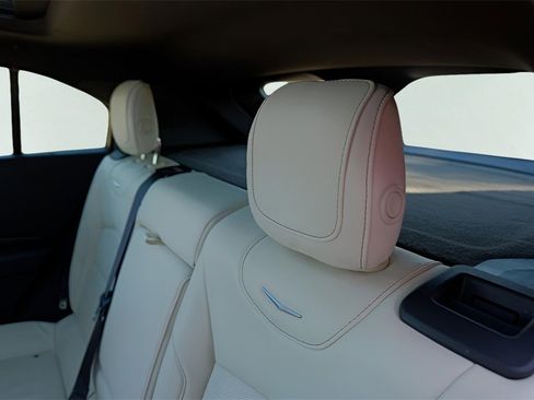 Used 2019 Cadillac XT4 Sport image 23