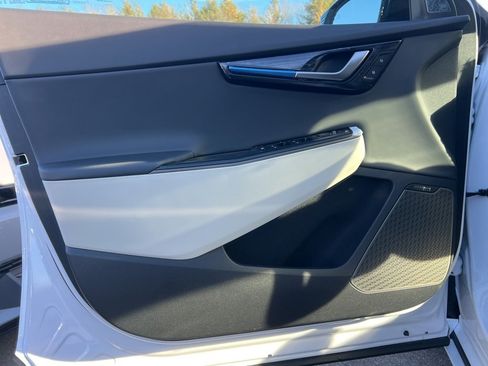 New 2025 Kia EV6 GT-Line image 8