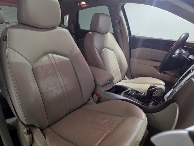 Used 2016 Cadillac SRX Luxury w/ Driver Awareness Package FWD image 34