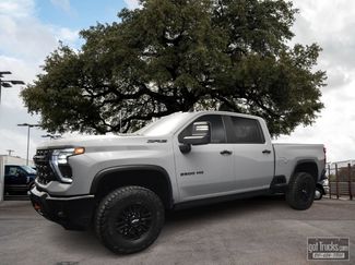 Used 2025 Chevrolet Silverado 2500 ZR2 w/ Technology Package AWD/4WD video 1