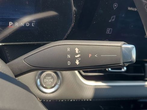 New 2026 Chevrolet Equinox LT w/ Safety and Technology Package FWD image 28
