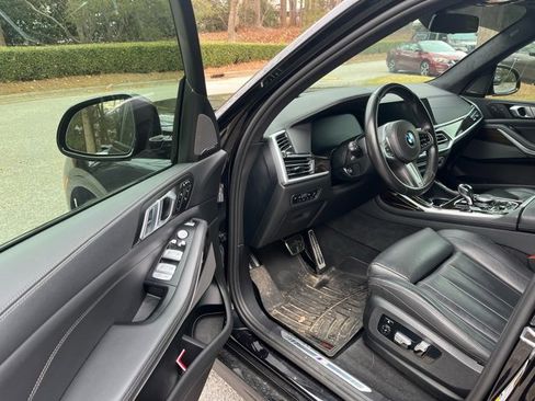 Used 2020 BMW X7 xDrive40i w/ M Sport Package image 4