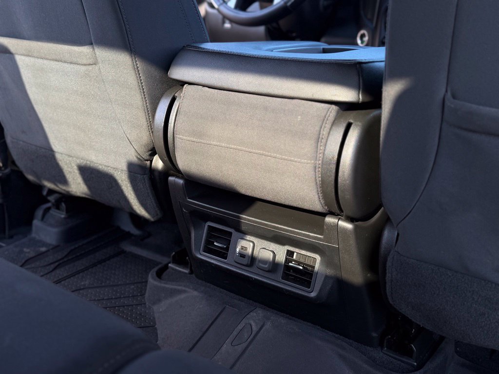 Used 2019 Chevrolet Silverado 1500 LT w/ All-Star Edition AWD/4WD image 17