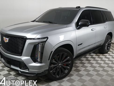 Used 2025 Cadillac Escalade V AWD/4WD image 1