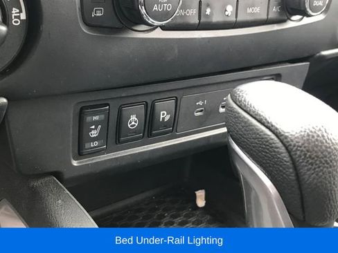 Used 2023 Nissan Frontier SV w/ SV Convenience Package AWD/4WD image 9