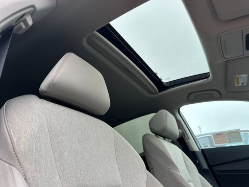 Used 2023 Honda Accord EX image 17