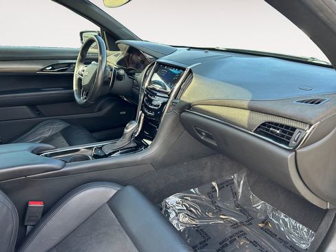Used 2016 Cadillac ATS V w/ Luxury Package RWD image 26