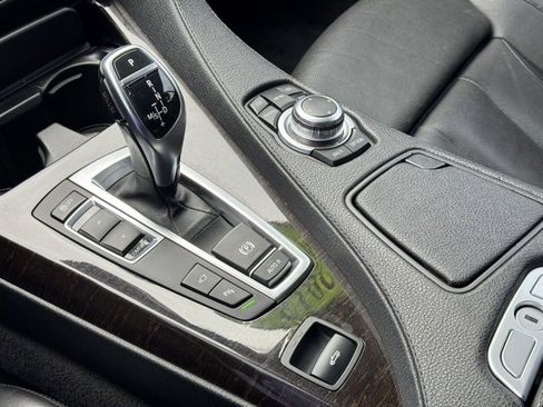 Used 2012 BMW 650i Convertible image 35