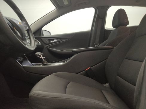 Used 2023 Chevrolet Malibu LS FWD image 17