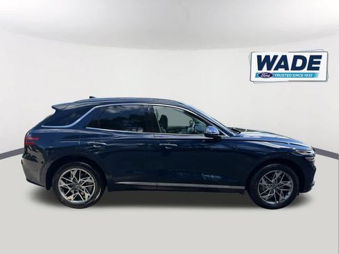 Used 2023 Genesis GV70 2.5T w/ Advanced Package AWD/4WD image 4