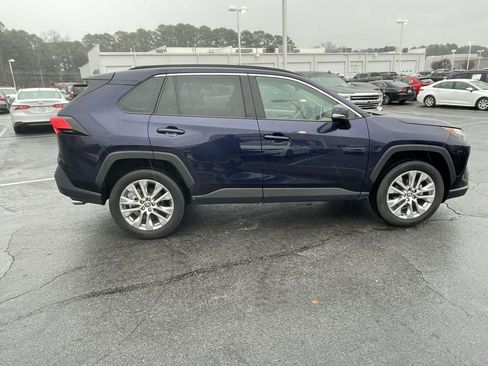 Used 2025 Toyota RAV4 XLE Premium image 12