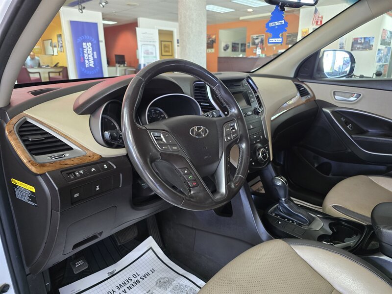 Used 2014 Hyundai Santa Fe GLS AWD/4WD image 9