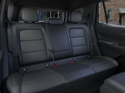 New 2026 Chevrolet Equinox LT image 17