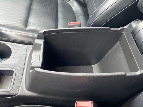 Used 2023 Ford Escape Platinum image 14