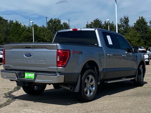 Used 2022 Ford F150 XLT w/ Equipment Group 302A High AWD/4WD image 3
