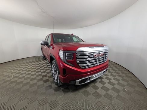 Used 2024 GMC Sierra 1500 Denali w/ Denali Reserve Package image 34