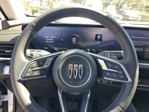 New 2026 Buick Envision Preferred image 13