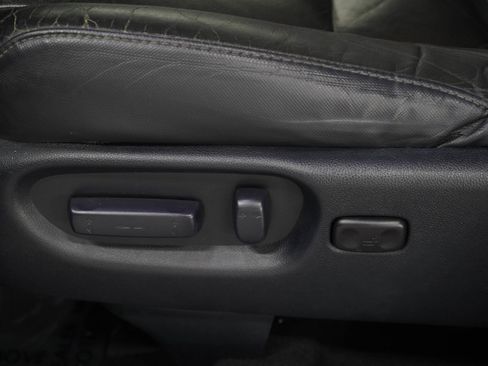 Used 2011 Honda CR-V EX-L image 22