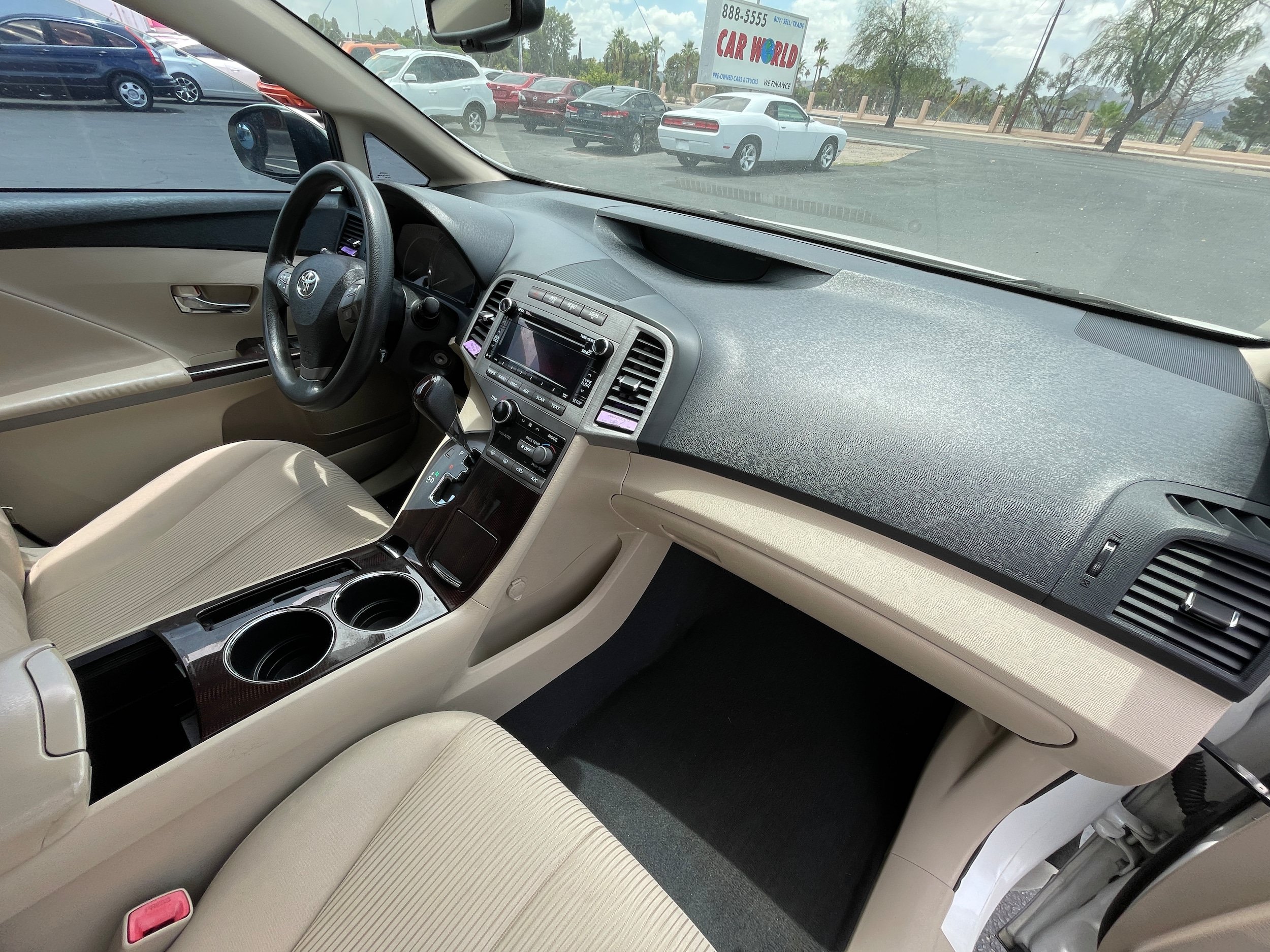 Used 2011 Toyota Venza FWD image 23