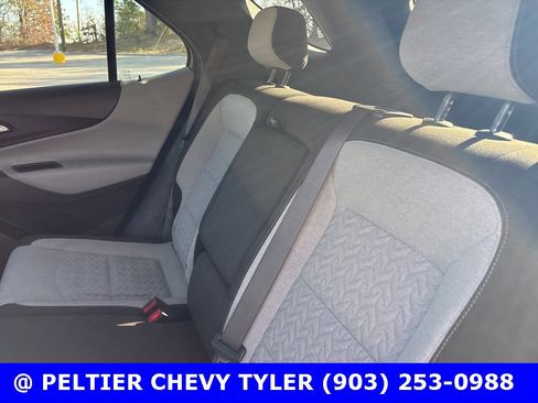 Used 2024 Chevrolet Equinox LS w/ LS Convenience Package image 18