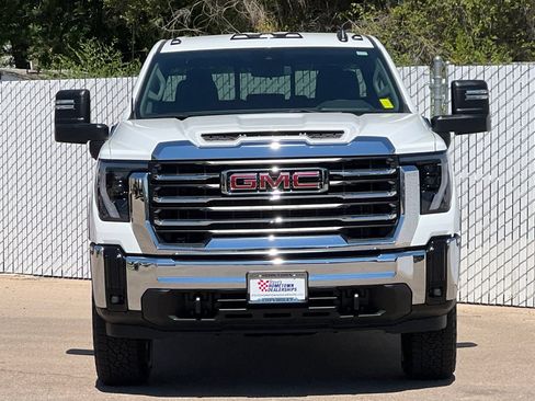 New 2026 GMC Sierra 2500 SLE w/ SLE Value Package; AWD/4WD image 6