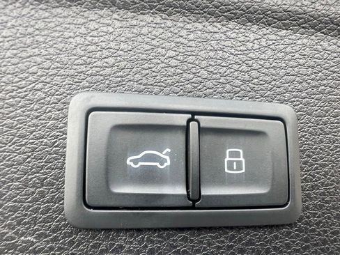 Used 2022 Audi Q5 2.0T Premium Plus w/ Premium Plus Package image 39