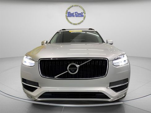 Used 2018 Volvo XC90 T6 Momentum w/ Convenience Package image 8